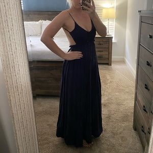 Very sexy lace backless maxi!